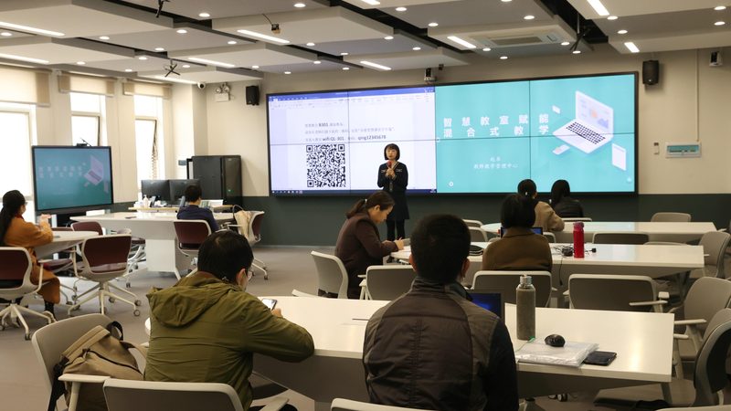 叉车安全操作规程与标准：保障作业安全的基石