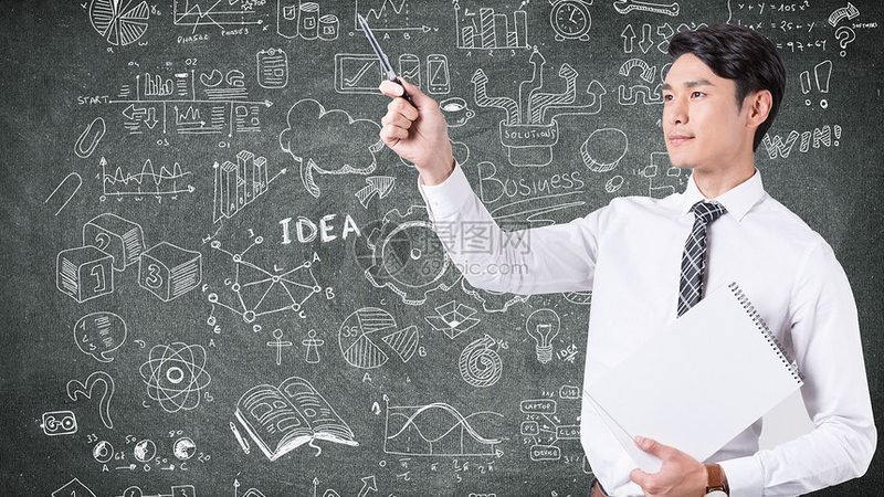 线下课程则具有以下特点：