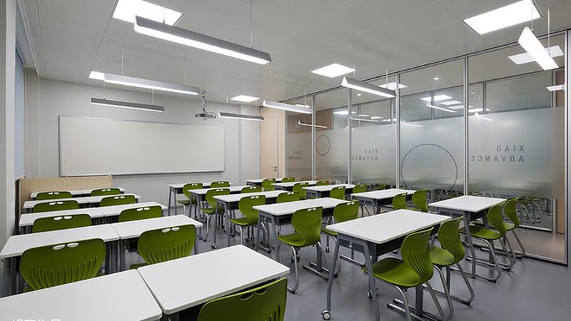 在线教育系统定制开发合同：关键条款解析与注意事项