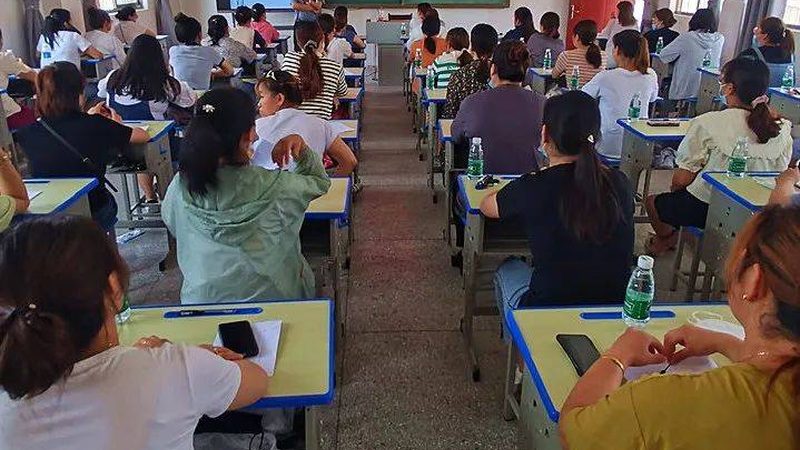 上海学历提升机构避坑：如何选择靠谱的课程与师资？**